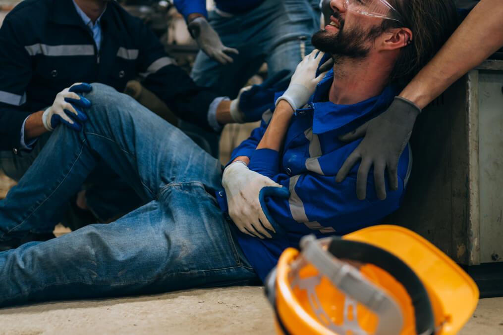Worker with accident | fall injury